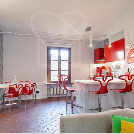 L'Angelo In Cornice Apartment With Wifi And Ac ลุคคา ภายนอก รูปภาพ